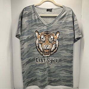 Zutter USA Easy Tiger Camo Blouse Size Large